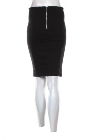 Sukňa Amisu, Veľkosť M, Farba Čierna, Cena  7,95 €