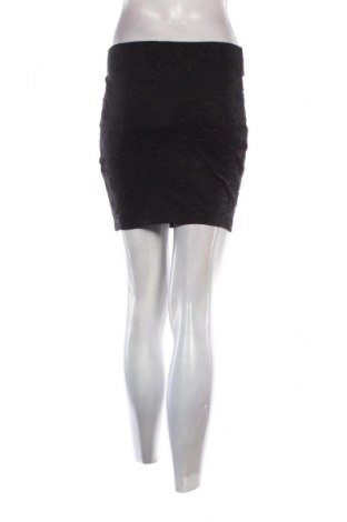 Sukně Bik Bok, Velikost S, Barva Černá, Cena  229,00 Kč