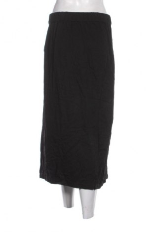 Пола C&A, Размер XL, Цвят Черен, Цена 6,64 €