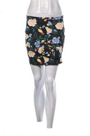 Пола Calliope, Размер M, Цвят Многоцветен, Цена 8,98 €