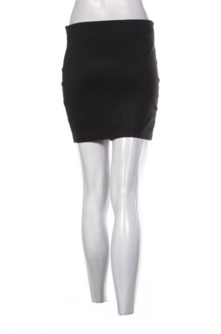 Пола Cubus, Размер S, Цвят Черен, Цена 10,22 €