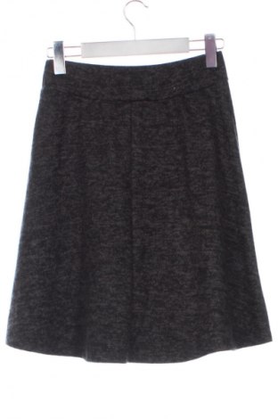 Пола Epoca, Размер M, Цвят Сив, Цена 5,62 €