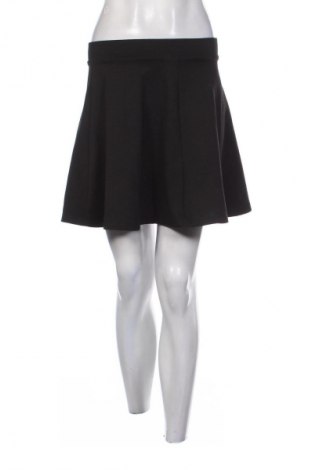 Пола Fb Sister, Размер S, Цвят Черен, Цена 4,09 €