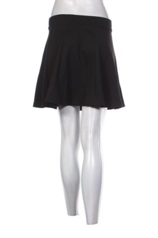 Пола Fb Sister, Размер S, Цвят Черен, Цена 4,09 €