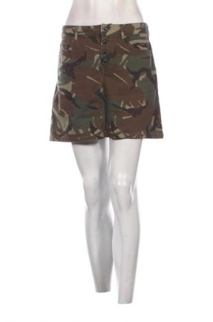 Пола Guess, Размер M, Цвят Многоцветен, Цена 23,78 €