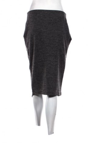 Пола H&M, Размер M, Цвят Многоцветен, Цена 6,76 €