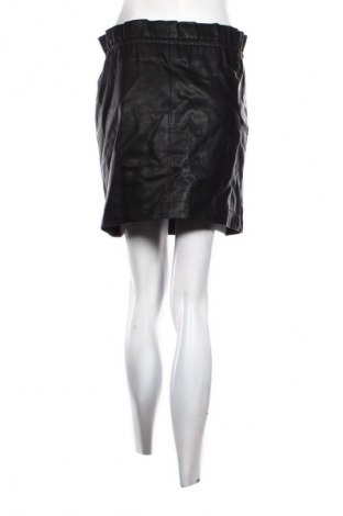 Пола H&M, Размер M, Цвят Черен, Цена 6,64 €