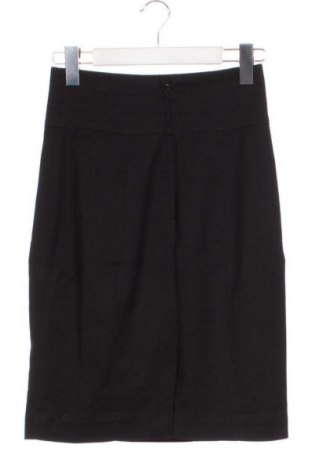 Sukně H&M, Velikost XS, Barva Černá, Cena  229,00 Kč