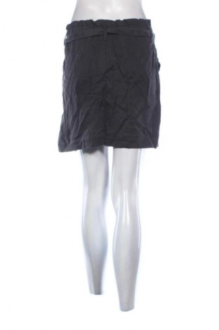 Sukně H&M L.O.G.G., Velikost M, Barva Šedá, Cena  283,00 Kč