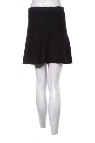 Пола Liu Jo, Размер M, Цвят Черен, Цена 11,24 €