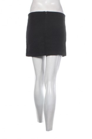 Пола Maje, Размер S, Цвят Черен, Цена 26,58 €