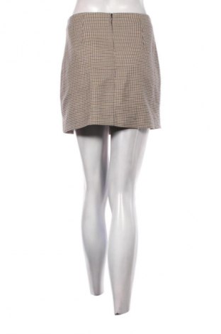 Пола Mango, Размер M, Цвят Многоцветен, Цена 4,60 €