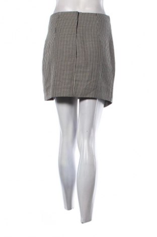 Пола Mango, Размер S, Цвят Многоцветен, Цена 9,20 €