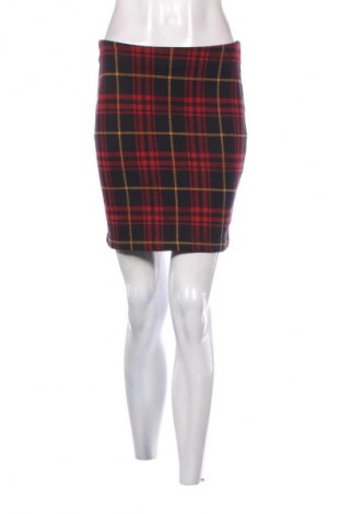 Пола New Look, Размер S, Цвят Многоцветен, Цена 7,15 €