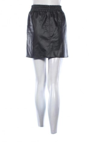 Spódnica Noa Noa, Rozmiar S, Kolor Czarny, Cena 150,99 zł