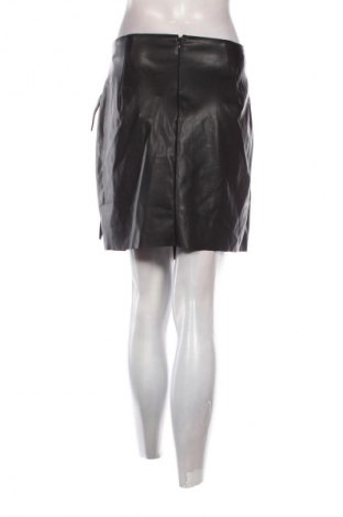 Пола ONLY, Размер XL, Цвят Черен, Цена 8,69 €