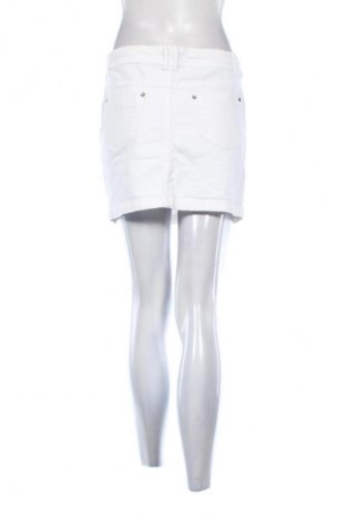 Fustă Papaya, Mărime L, Culoare Alb, Preț 46,99 Lei