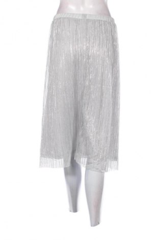 Пола Pull&Bear, Размер S, Цвят Сив, Цена 9,20 €