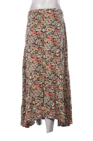 Sukně Pull&Bear, Velikost L, Barva Vícebarevné, Cena  219,00 Kč