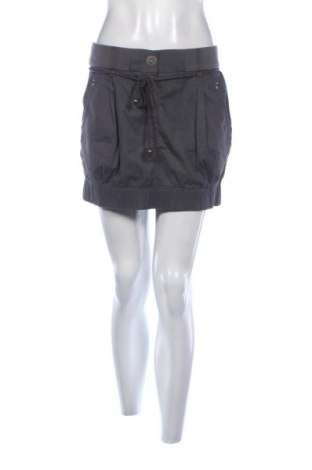 Φούστα Q/S by S.Oliver, Μέγεθος M, Χρώμα Γκρί, Τιμή 21,99 €