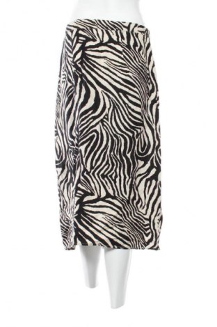 Пола Reserved, Размер XL, Цвят Многоцветен, Цена 8,69 €