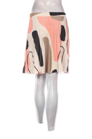 Пола Reserved, Размер S, Цвят Многоцветен, Цена 6,64 €