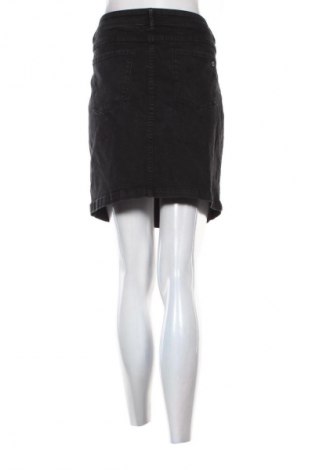 Fustă S.Oliver, Mărime XL, Culoare Negru, Preț 41,99 Lei