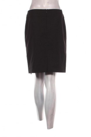 Пола S.Oliver, Размер S, Цвят Черен, Цена 3,06 €