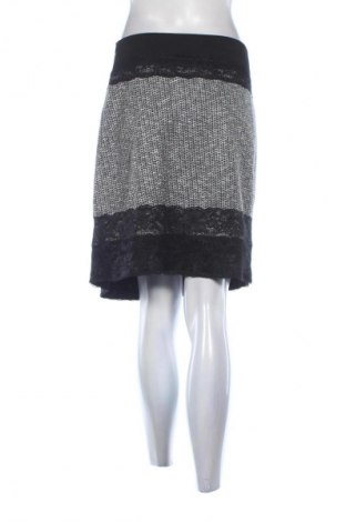 Пола SENSILINE, Размер M, Цвят Многоцветен, Цена 6,13 €