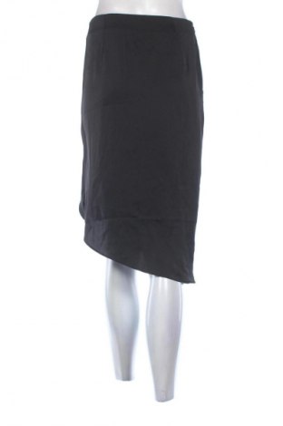 Пола SHEIN, Размер S, Цвят Черен, Цена 9,71 €