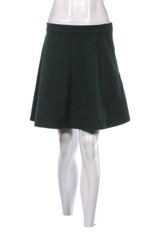 Пола SHEIN, Размер M, Цвят Зелен, Цена 9,71 €