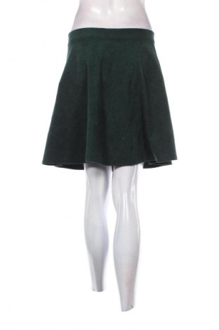 Пола SHEIN, Размер M, Цвят Зелен, Цена 9,71 €