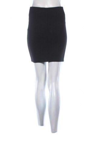 Φούστα Stradivarius, Μέγεθος S, Χρώμα Μαύρο, Τιμή 10,99 €