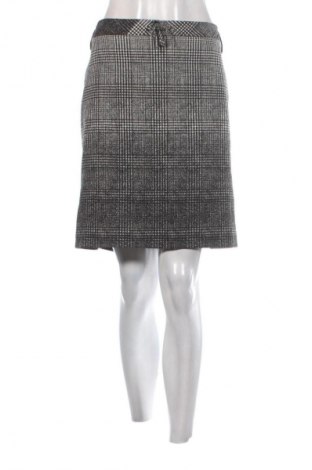 Spódnica SuZa, Rozmiar XXL, Kolor Kolorowy, Cena 6,99 zł