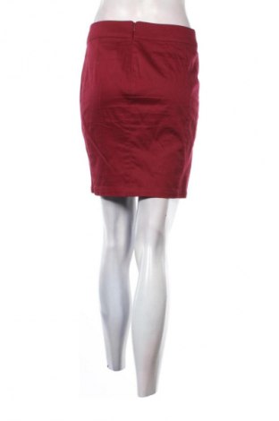 Пола Terranova, Размер M, Цвят Червен, Цена 8,18 €