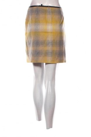 Пола Tommy Hilfiger, Размер S, Цвят Многоцветен, Цена 42,43 €