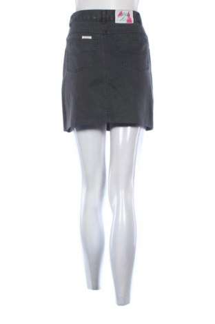 Пола Unbranded, Размер S, Цвят Сив, Цена 15,33 €