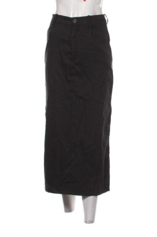 Пола Unbranded, Размер S, Цвят Черен, Цена 7,15 €