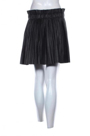 Пола Unbranded, Размер L, Цвят Черен, Цена 10,22 €