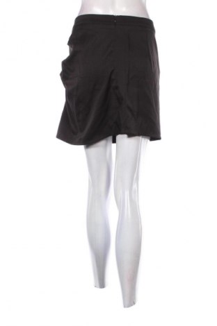 Пола Unbranded, Размер M, Цвят Черен, Цена 7,15 €