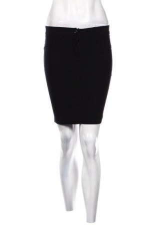 Пола Unbranded, Размер S, Цвят Черен, Цена 4,60 €