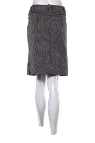 Пола Unbranded, Размер L, Цвят Многоцветен, Цена 4,60 €