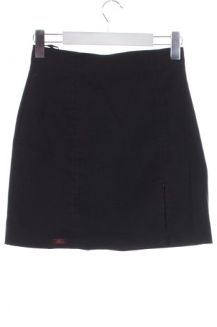 Пола Unbranded, Размер XS, Цвят Черен, Цена 4,09 €