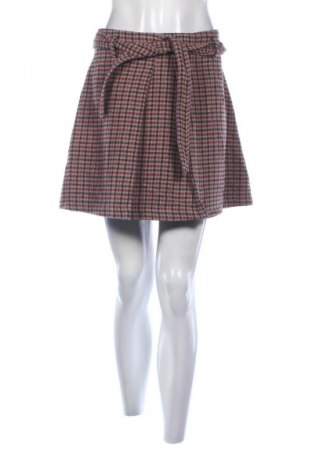 Пола Unbranded, Размер L, Цвят Многоцветен, Цена 3,57 €