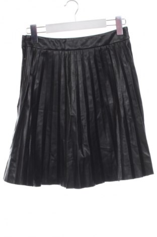 Пола VILA, Размер XS, Цвят Черен, Цена 2,55 €