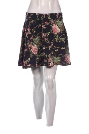 Пола Vero Moda, Размер M, Цвят Многоцветен, Цена 5,11 €