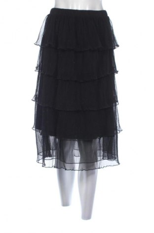 Пола Vero Moda, Размер M, Цвят Черен, Цена 8,69 €