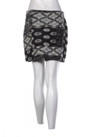 Fustă Yessica, Mărime L, Culoare Multicolor, Preț 39,99 Lei