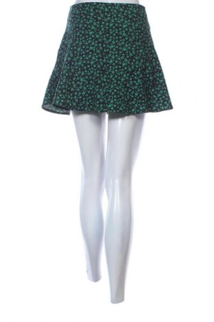 Пола Zara, Размер S, Цвят Многоцветен, Цена 7,15 €