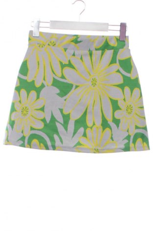 Пола Zara, Размер XS, Цвят Многоцветен, Цена 10,22 €